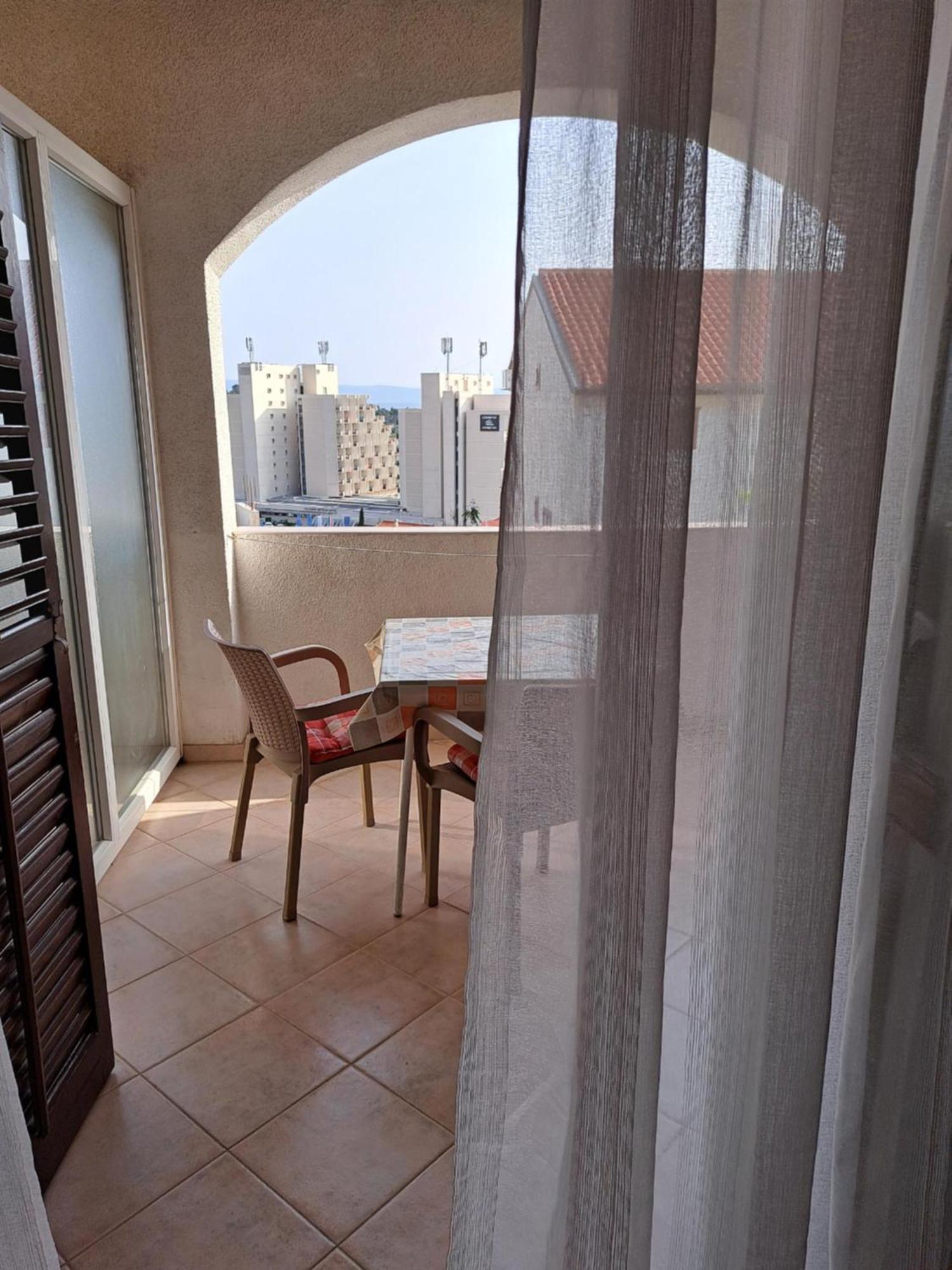 Apartmani R&B Radalj Макарска Экстерьер фото