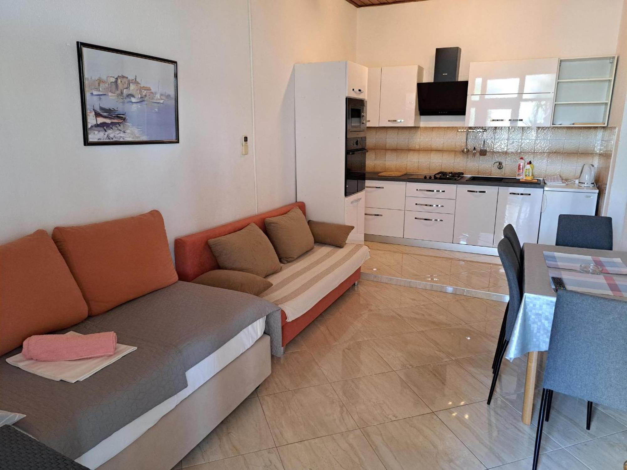 Apartmani R&B Radalj Макарска Экстерьер фото