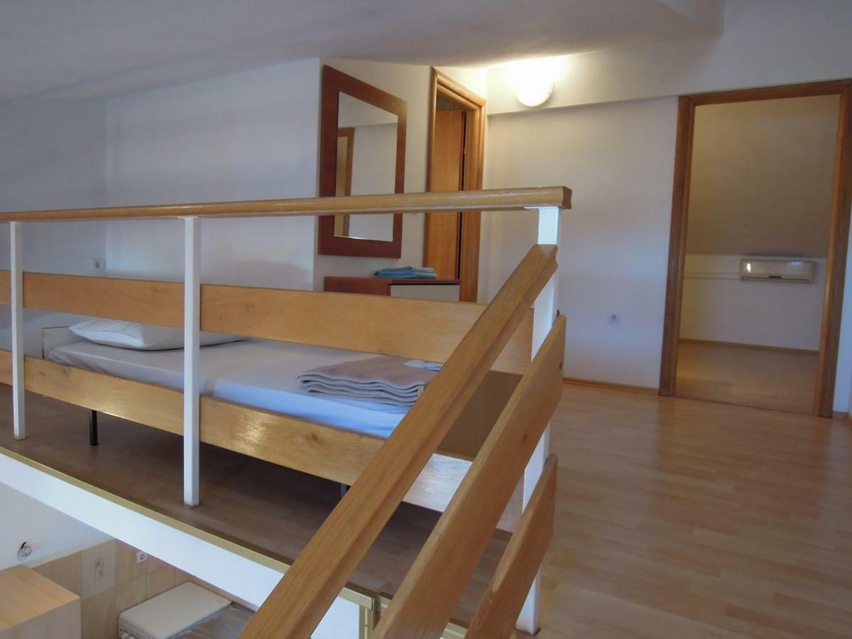 Apartmani R&B Radalj Макарска Экстерьер фото