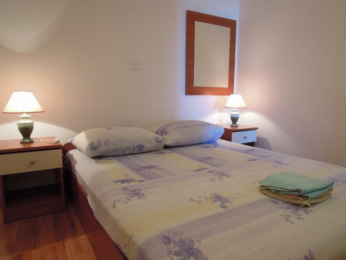 Apartmani R&B Radalj Макарска Экстерьер фото