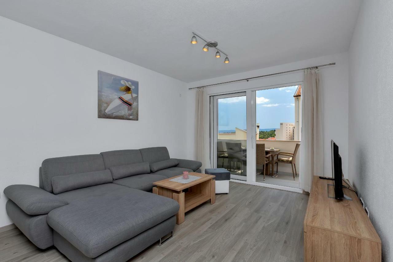 Apartmani R&B Radalj Макарска Экстерьер фото